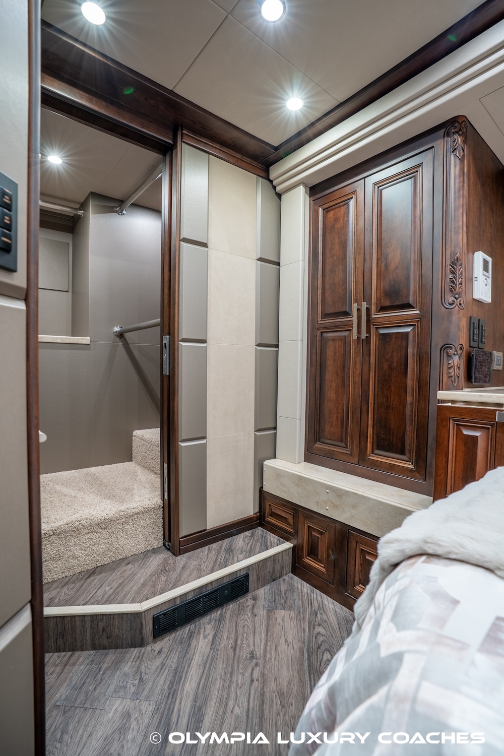 2017 Prevost Emerald X3 For Sale