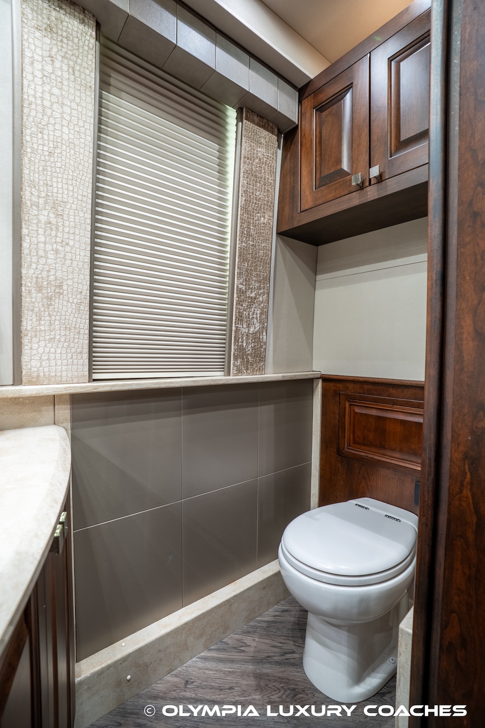 2017 Prevost Emerald X3 For Sale