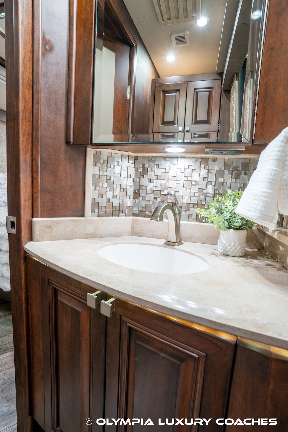 2017 Prevost Emerald X3 For Sale