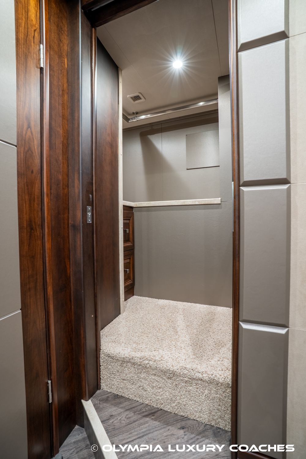 2017 Prevost Emerald X3 For Sale