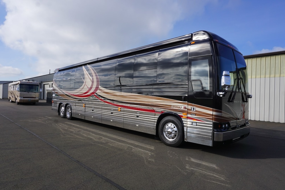 2017 Prevost Emerald X3 For Sale