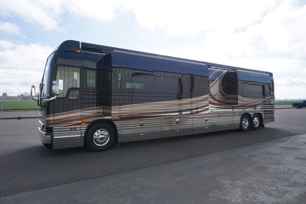 2017 Prevost Emerald X3 For Sale