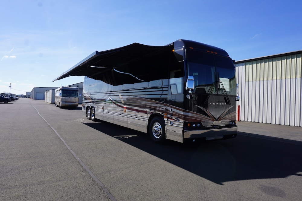 2017 Prevost Emerald X3 For Sale