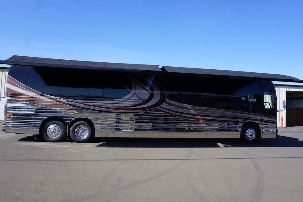 2017 Prevost Emerald X3 For Sale