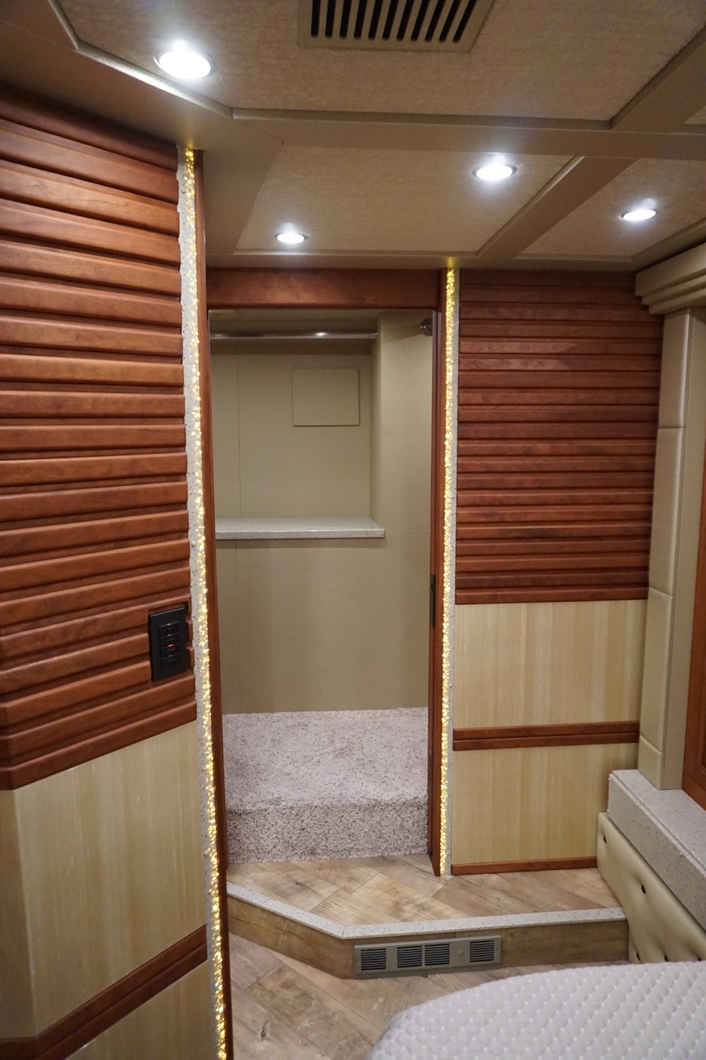 2017 Prevost Emerald X3 For Sale