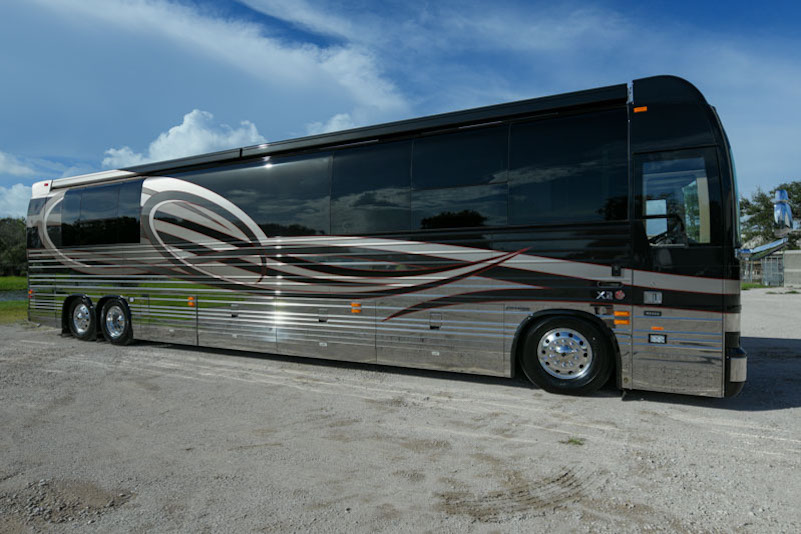 2017 Prevost Emerald X3For Sale