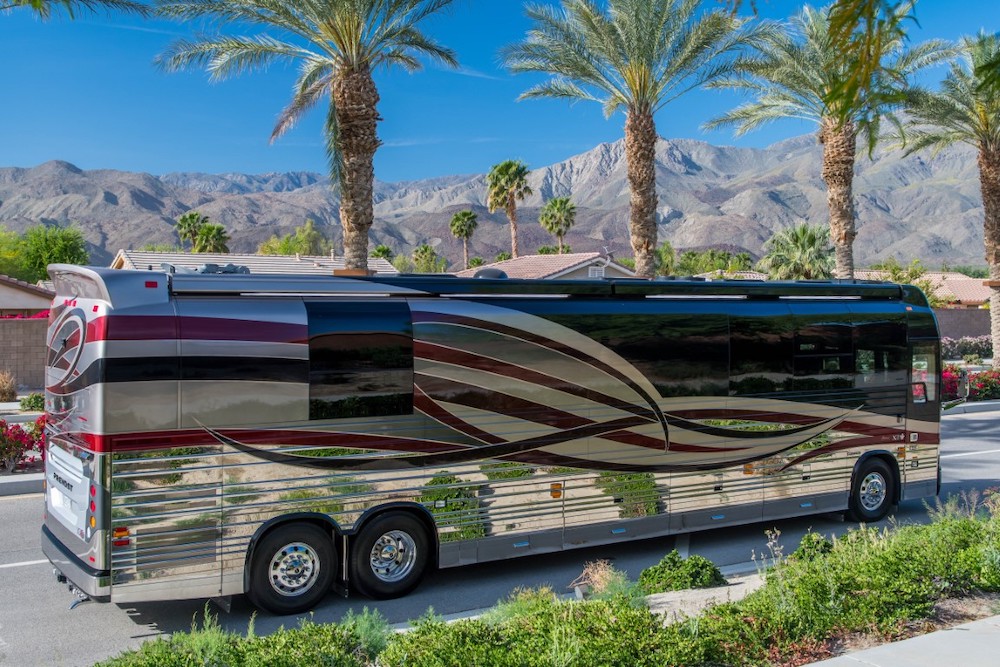 2017 Prevost Emerald X3 For Sale