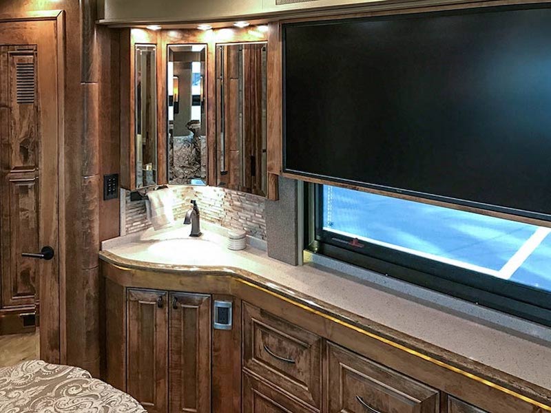 2017 Prevost Emerald X3 For Sale