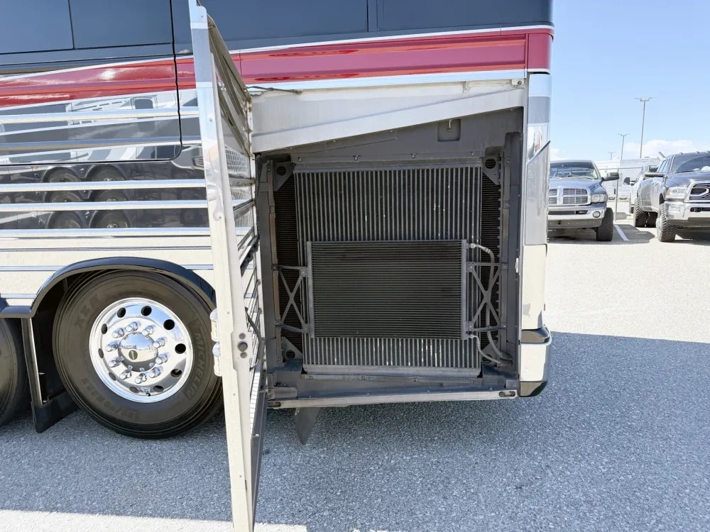 2017 Prevost Emerald X3 For Sale