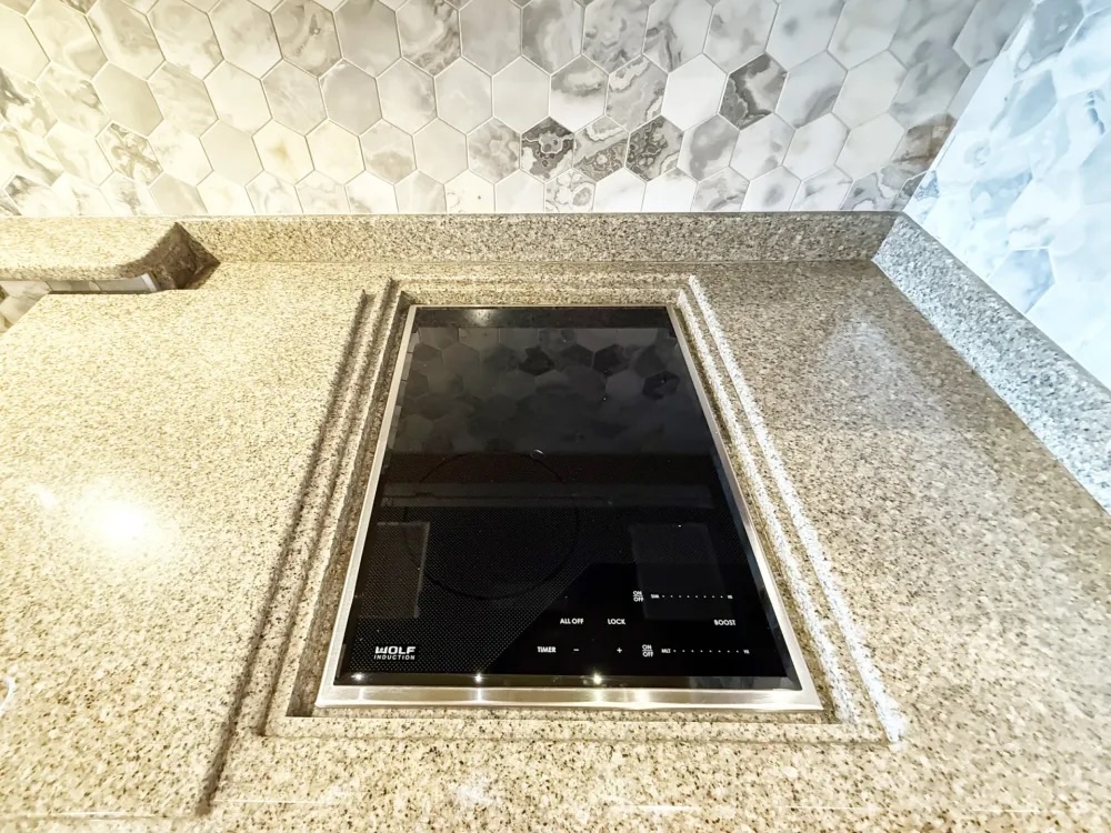 2017 Prevost Emerald X3 For Sale