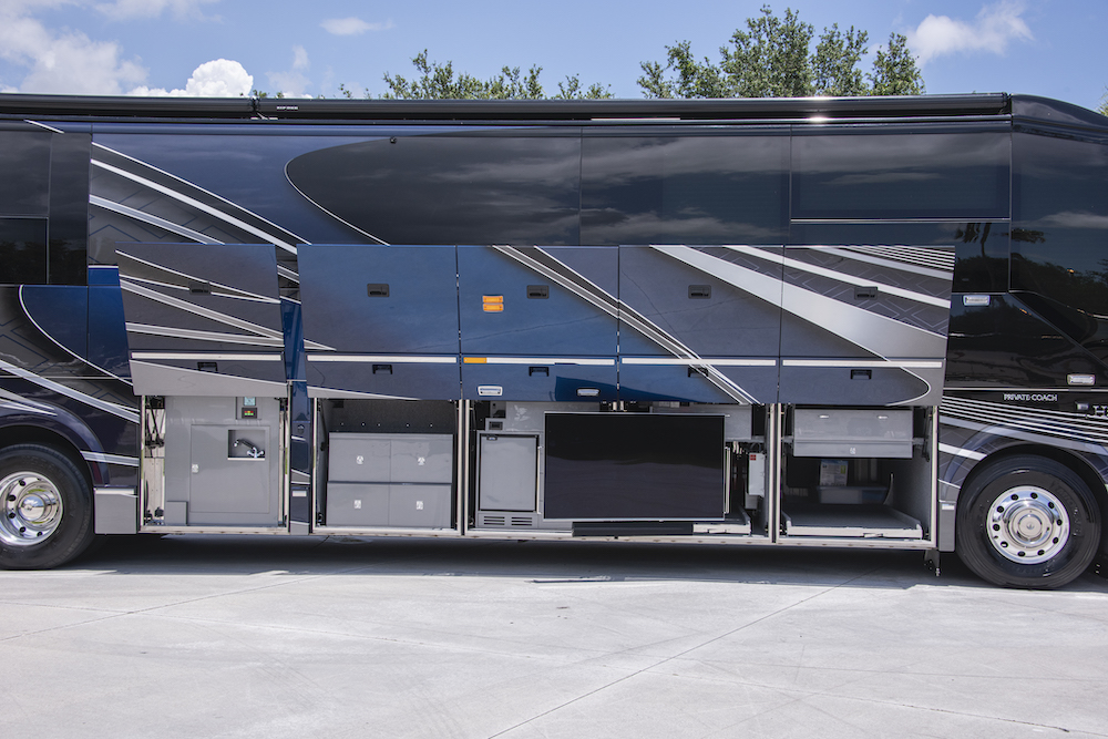 2017 Prevost Liberty H3-45 For Sale