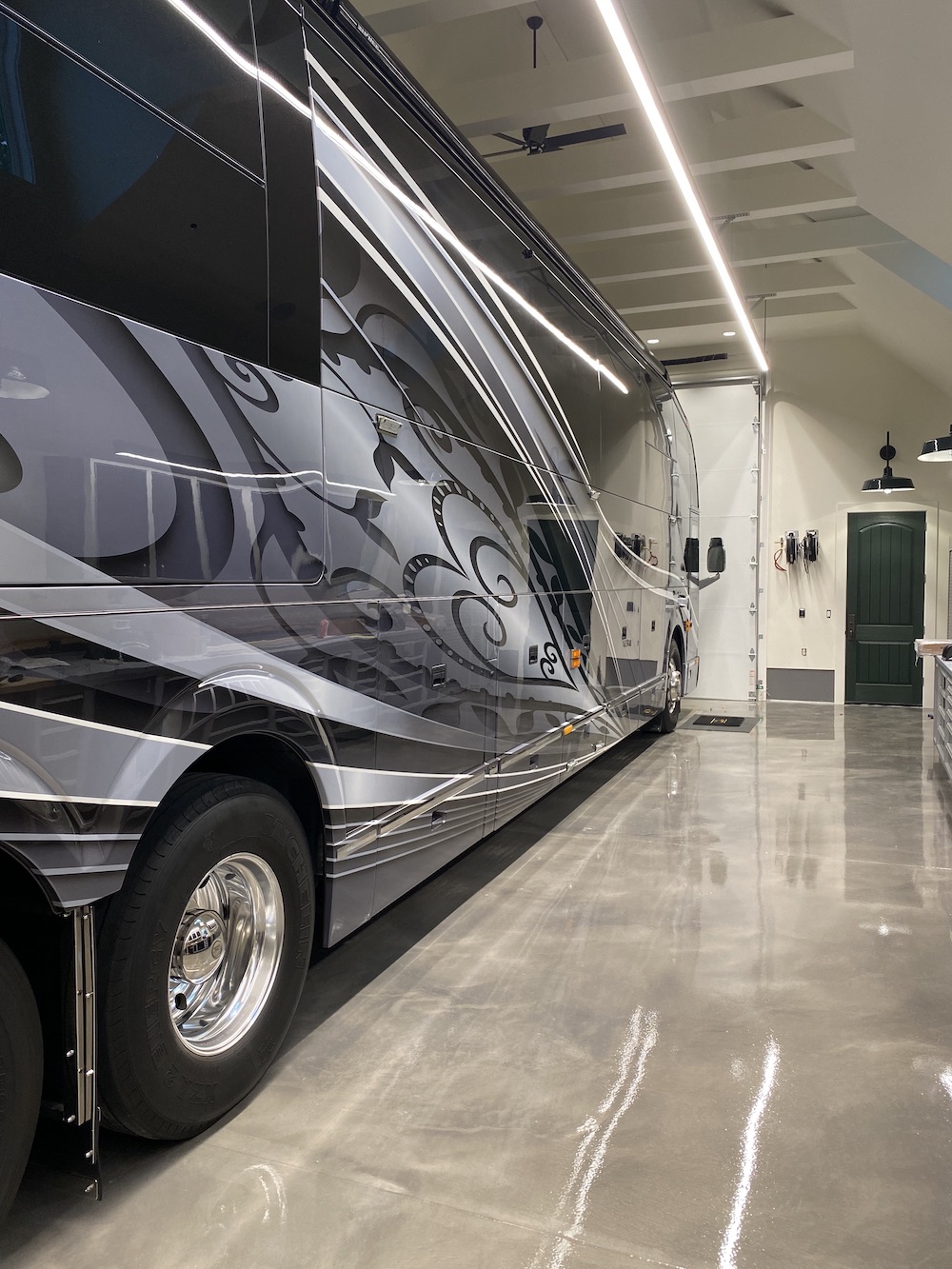 2017 Prevost Liberty H3-45 For Sale