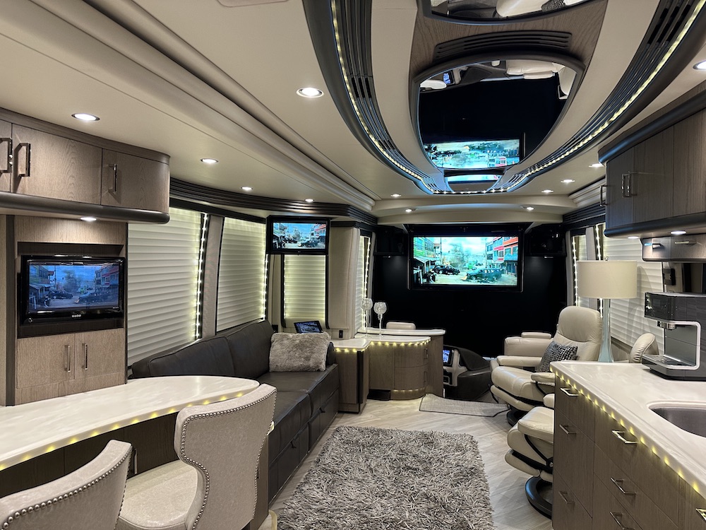 2017 Prevost Liberty H3-45 For Sale