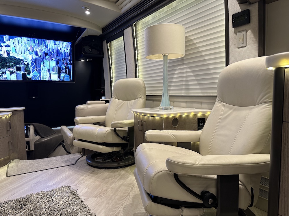 2017 Prevost Liberty H3-45 For Sale