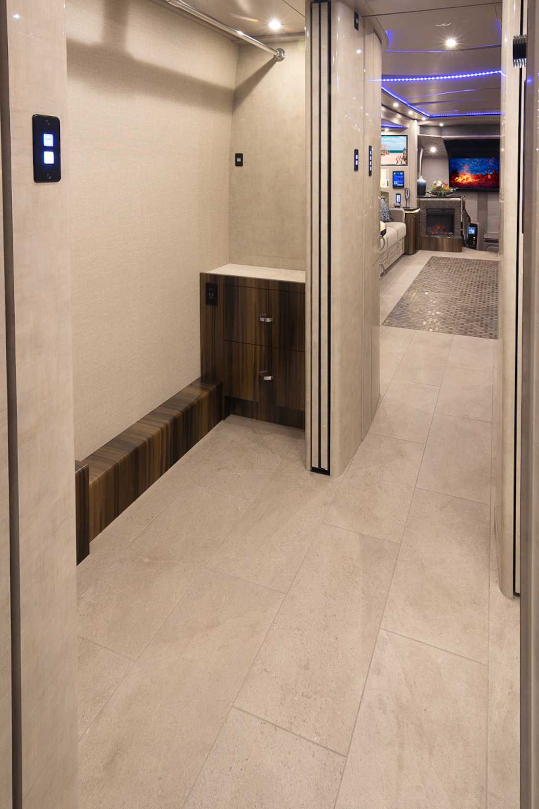 2017 Prevost Marathon H3-45 For Sale