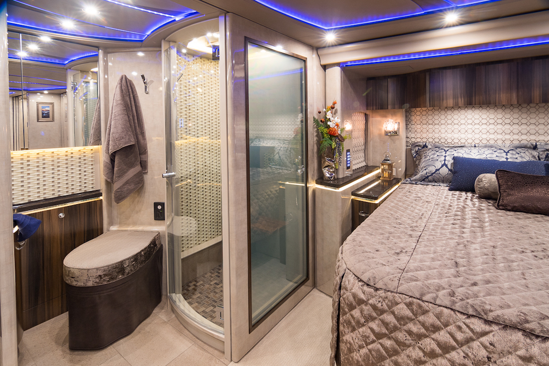 2017 Prevost Marathon H3-45 For Sale