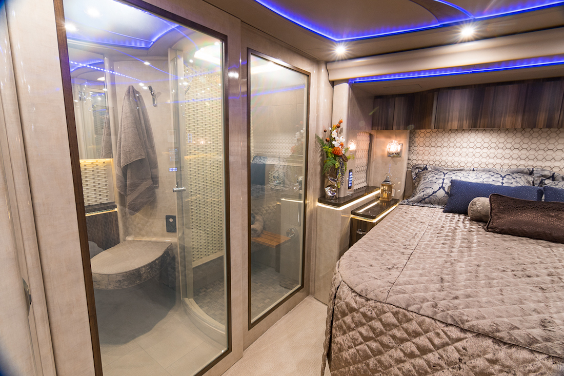 2017 Prevost Marathon H3-45 For Sale