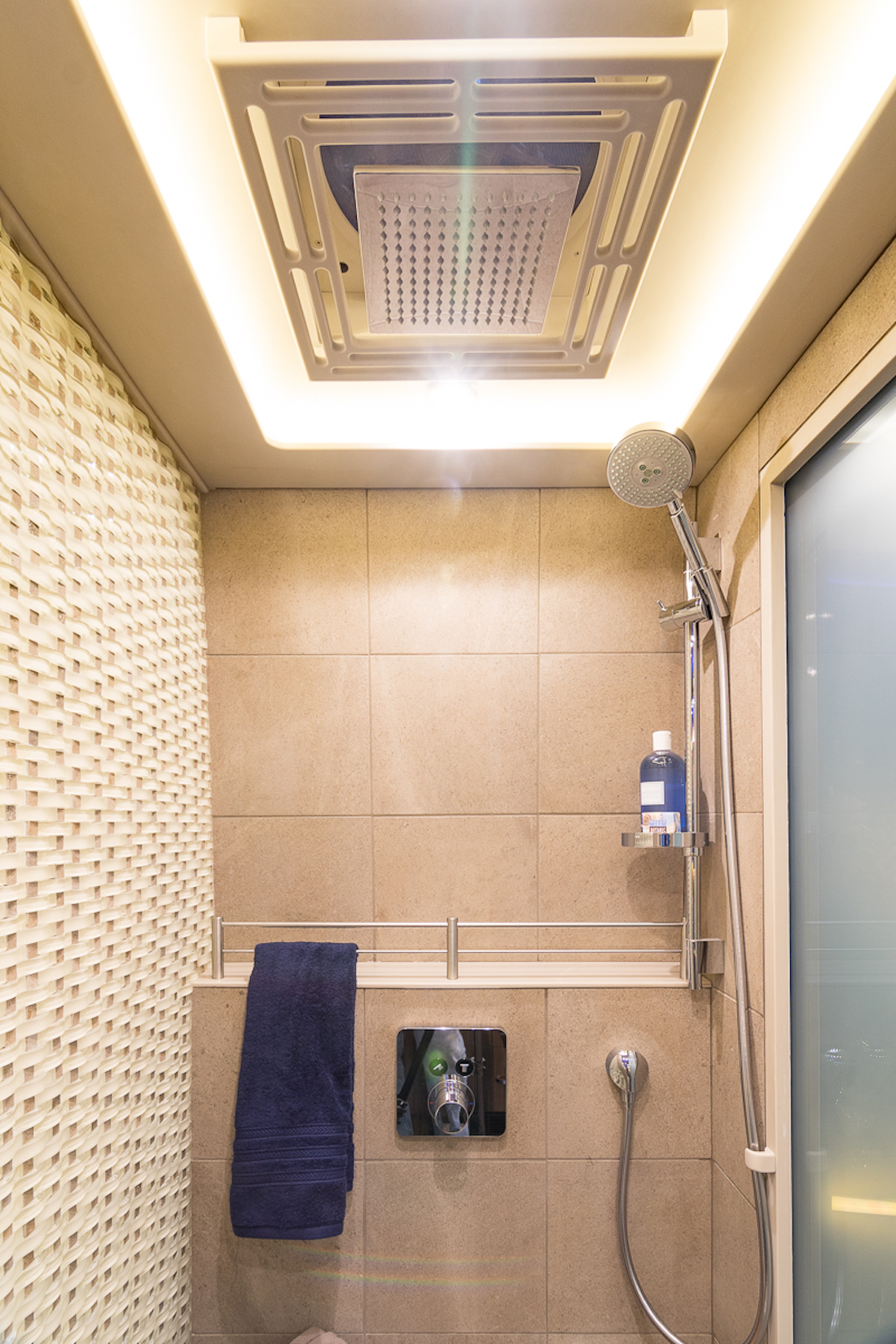 2017 Prevost Marathon H3-45 For Sale