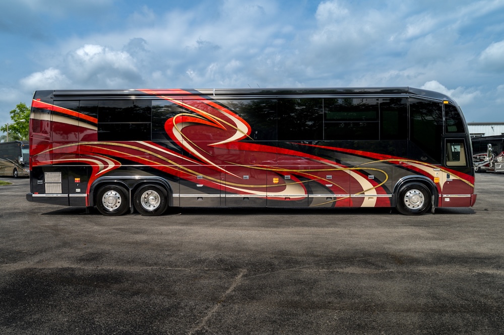 2017 Prevost Marathon H3-45 For Sale