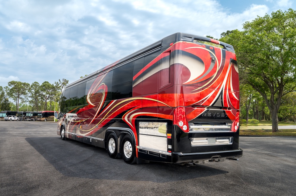 2017 Prevost Marathon H3-45 For Sale