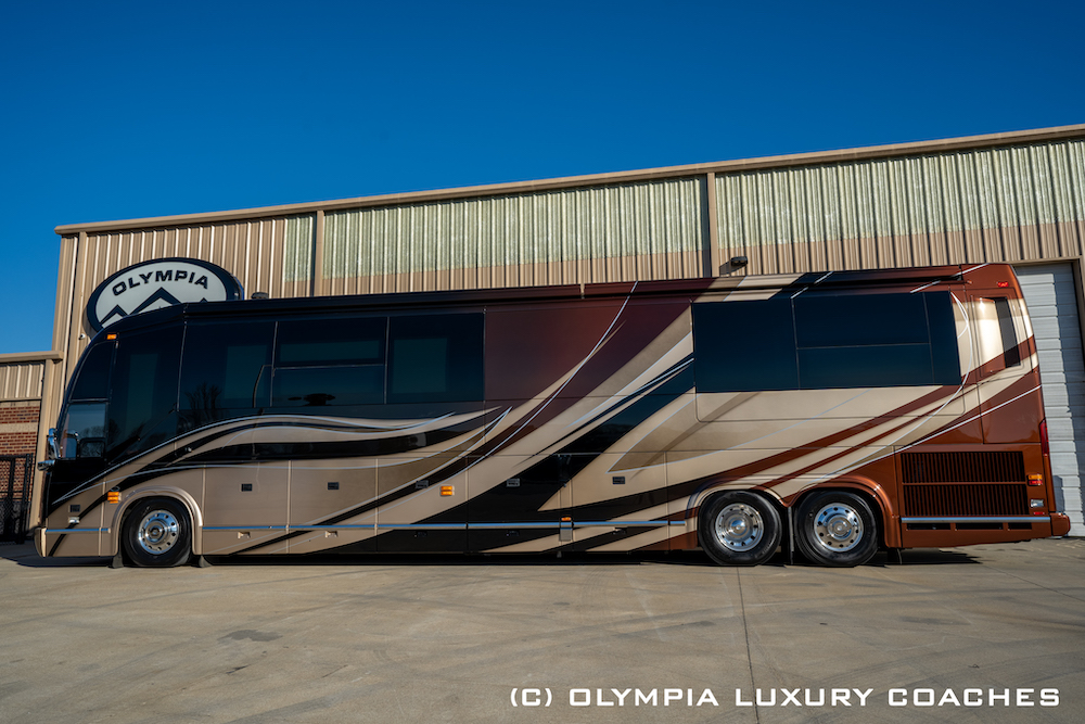 2017 Prevost Marathon H3-45 For Sale