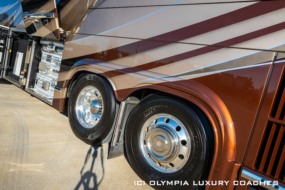 2017 Prevost Marathon H3-45 For Sale