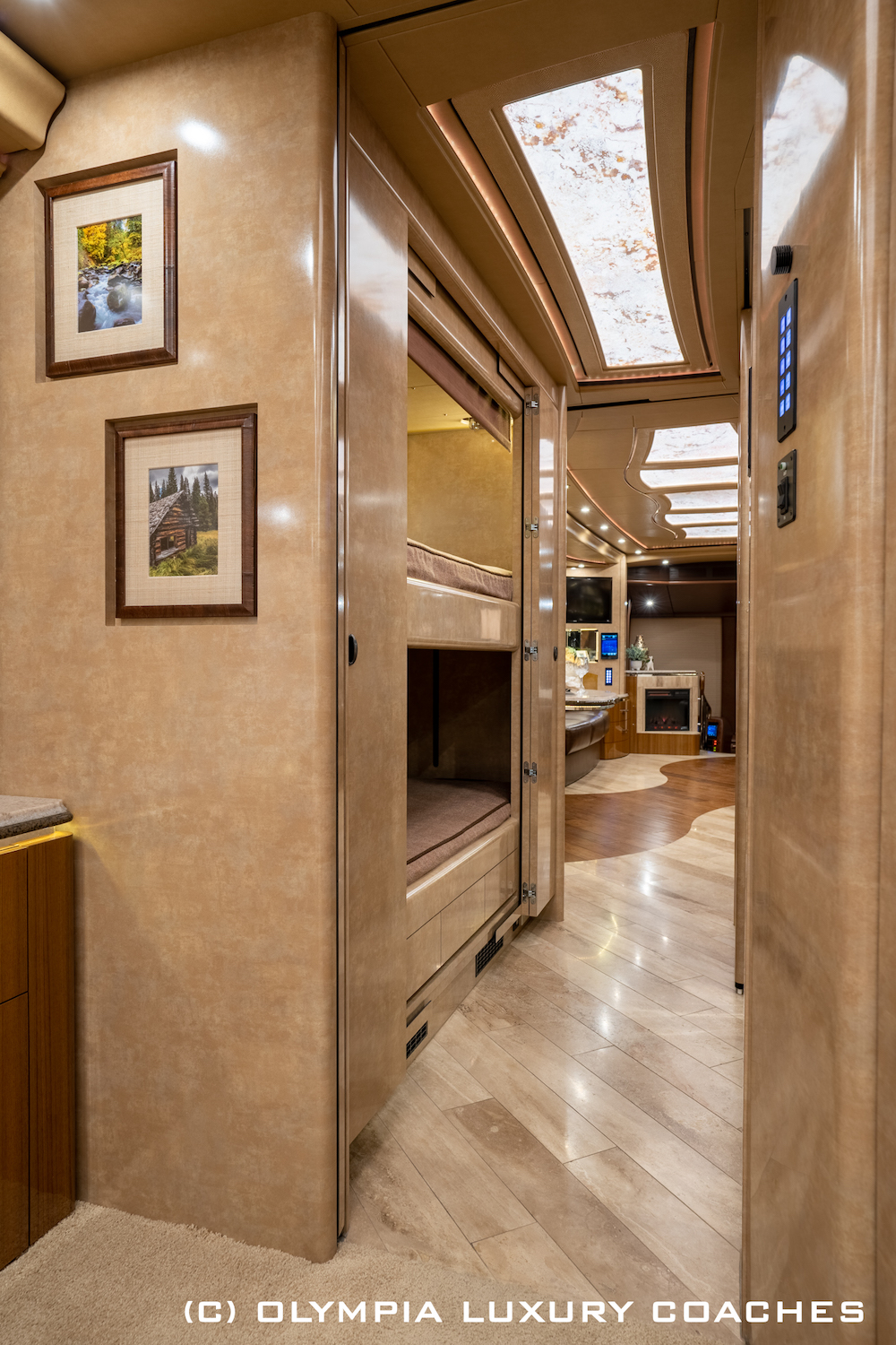 2017 Prevost Marathon H3-45 For Sale