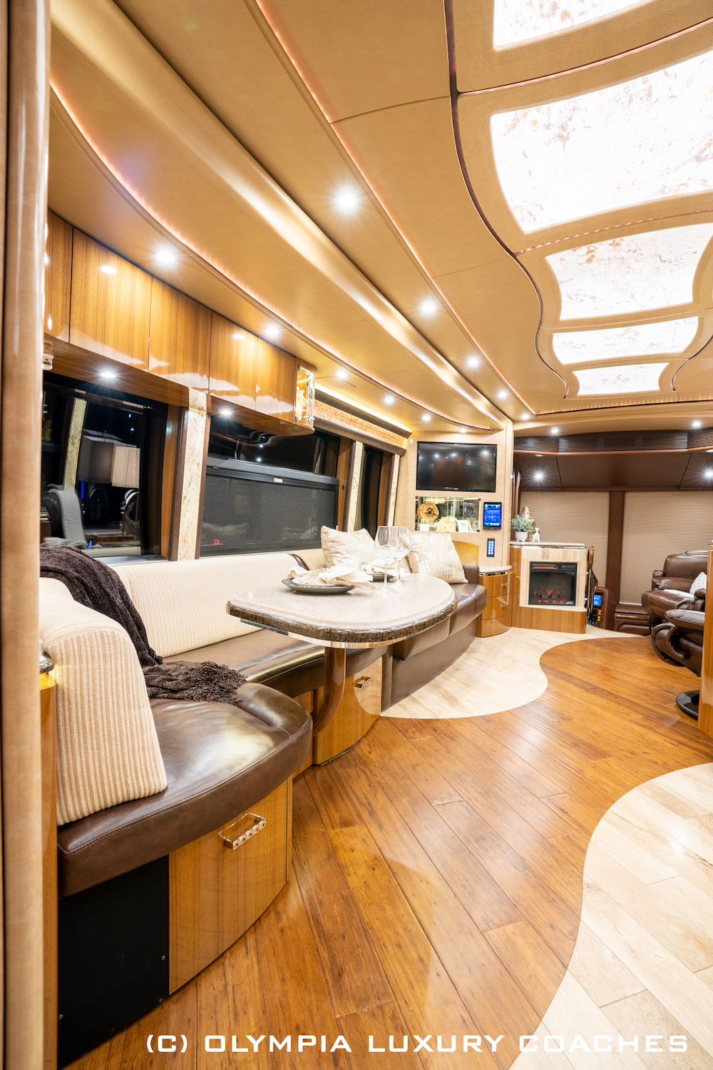 2017 Prevost Marathon H3-45 For Sale