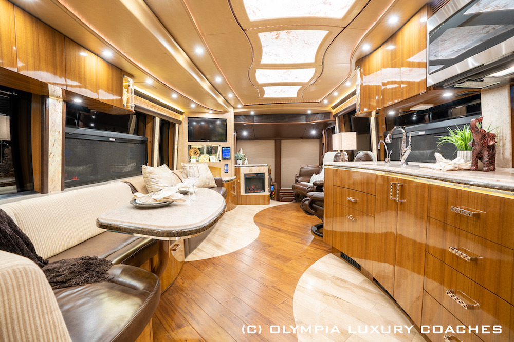 2017 Prevost Marathon H3-45 For Sale