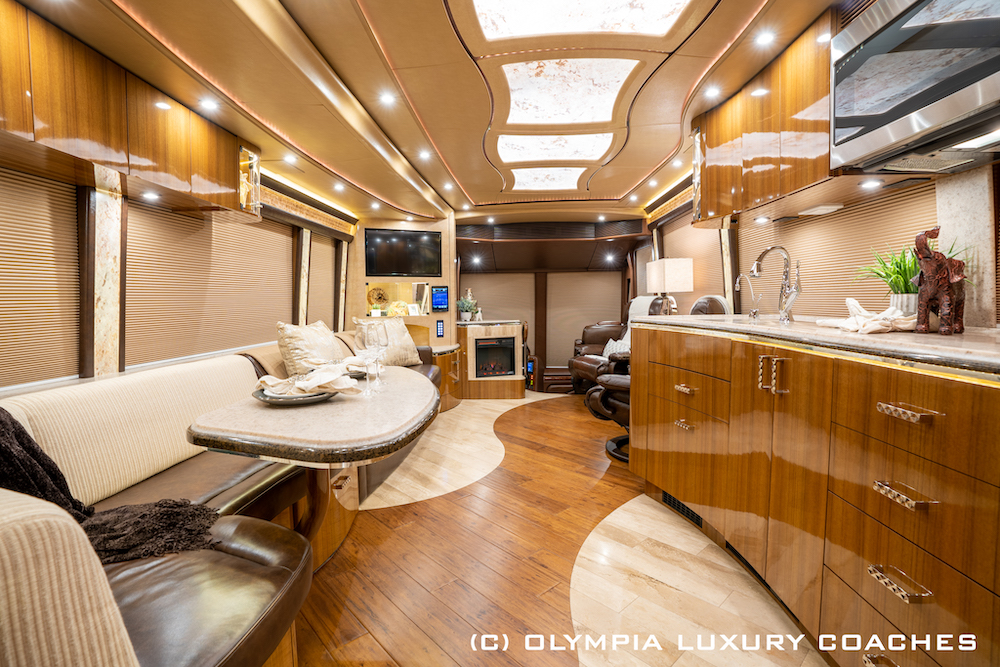 2017 Prevost Marathon H3-45 For Sale