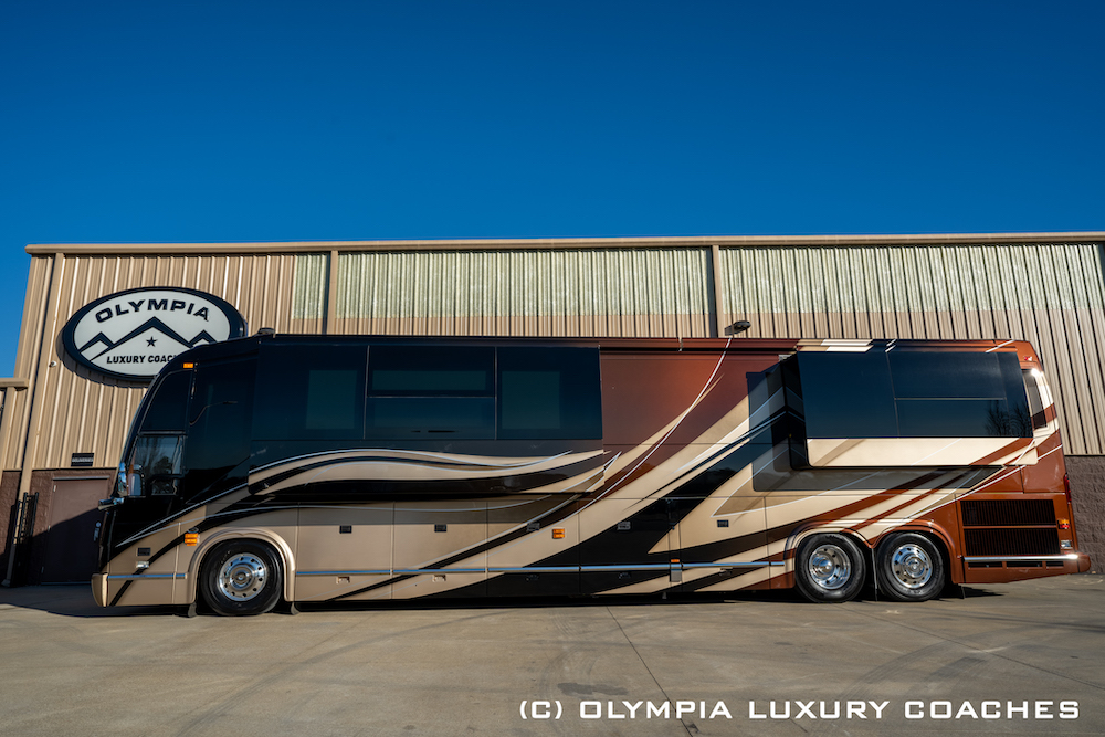 2017 Prevost Marathon H3-45 For Sale