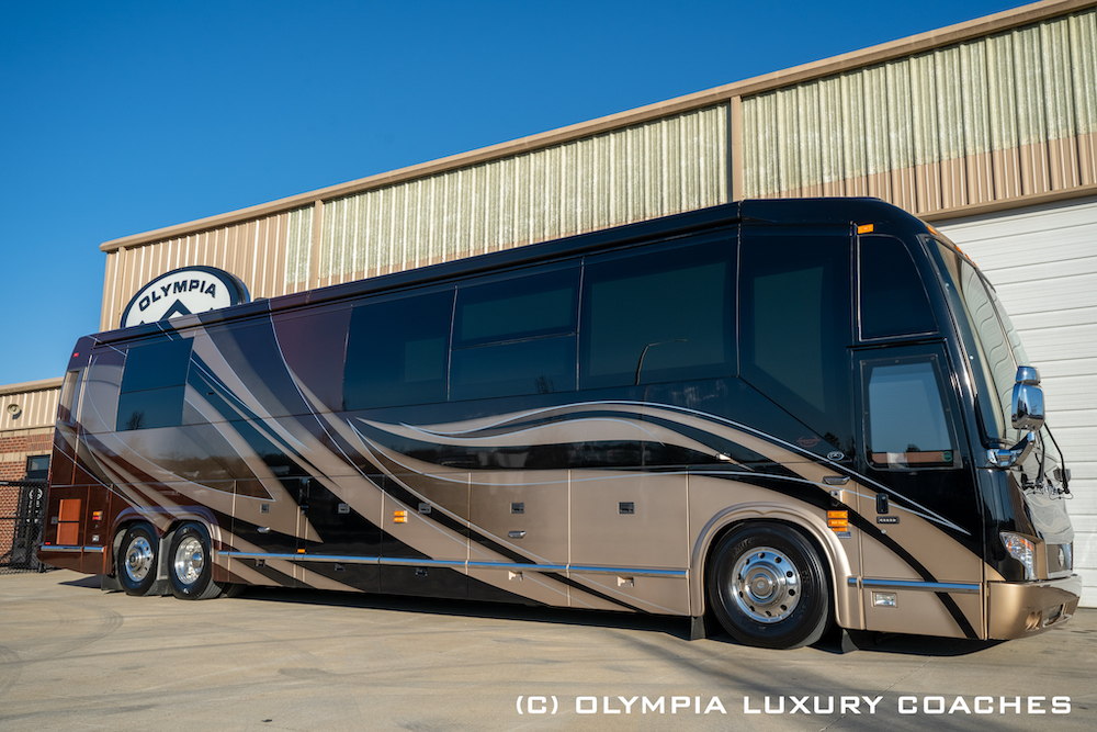 2017 Prevost Marathon H3-45 For Sale