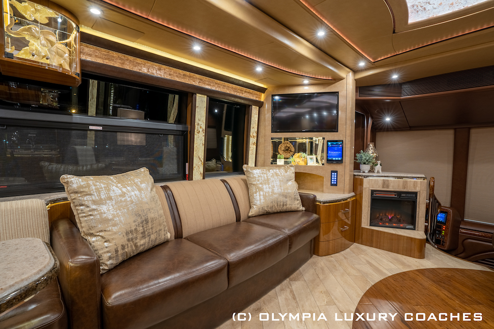 2017 Prevost Marathon H3-45 For Sale