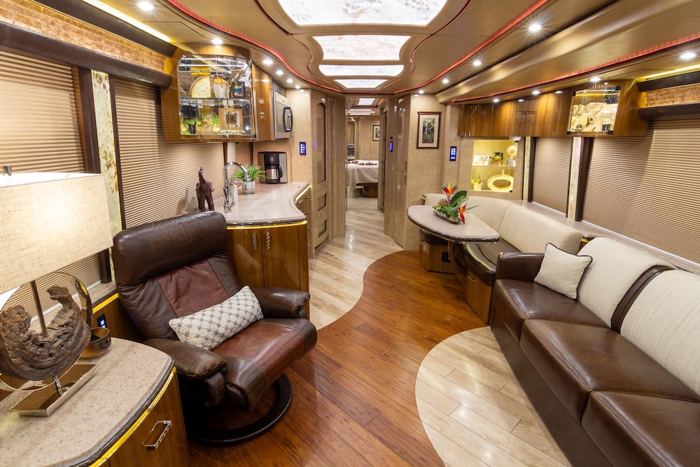 2017 Prevost Marathon H3-45 For Sale