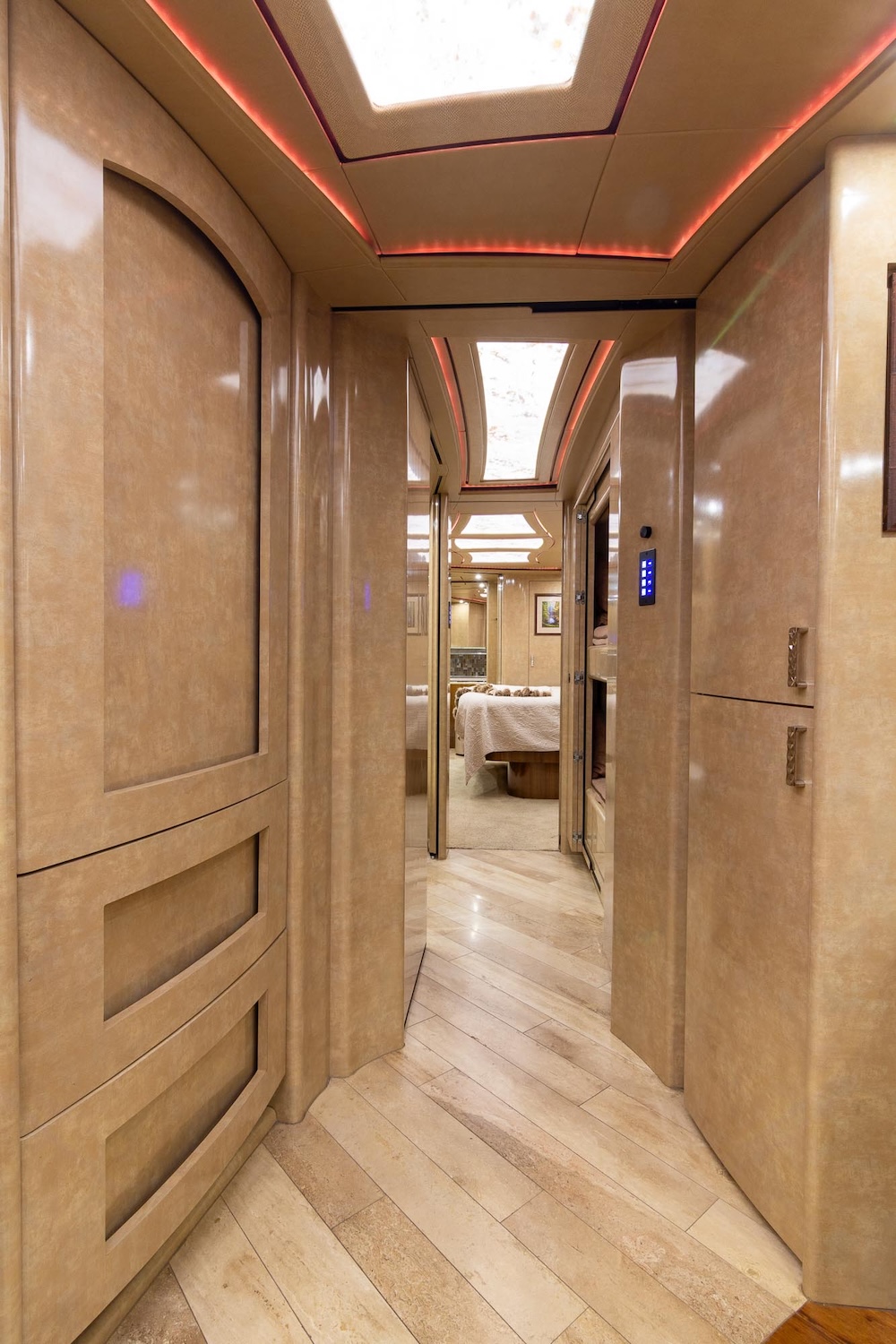 2017 Prevost Marathon H3-45 For Sale