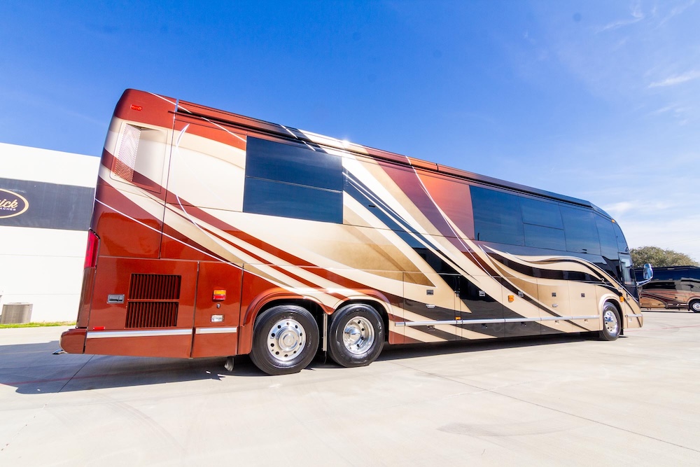 2017 Prevost Marathon H3-45 For Sale