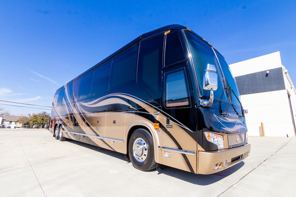 2017 Prevost Marathon H3-45 For Sale