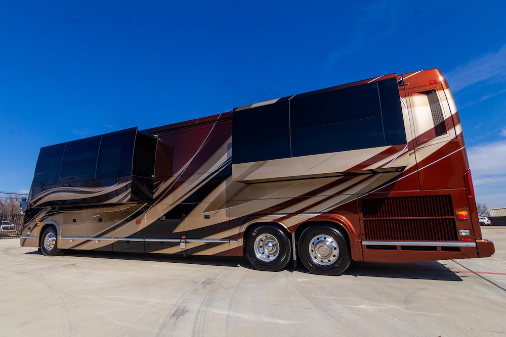 2017 Prevost Marathon H3-45 For Sale