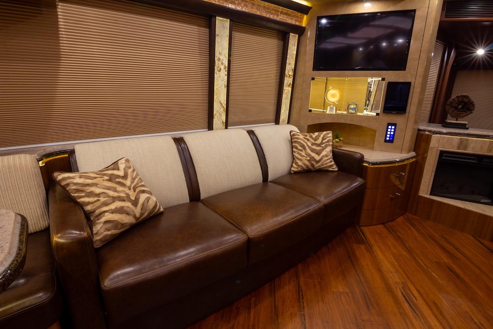 2017 Prevost Marathon H3-45 For Sale