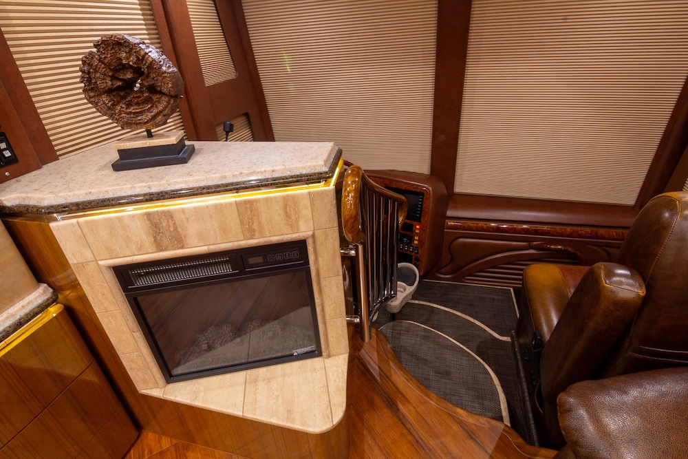 2017 Prevost Marathon H3-45 For Sale