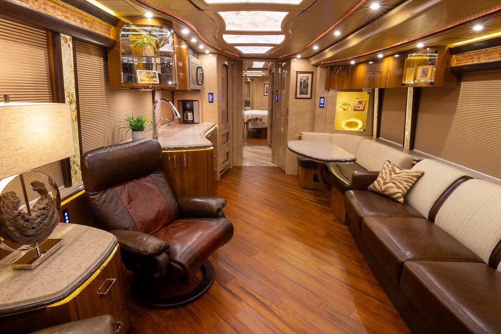 2017 Prevost Marathon H3-45 For Sale