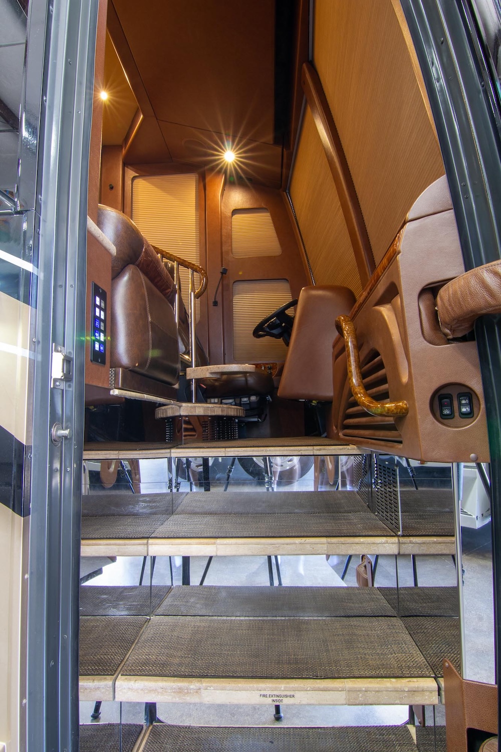 2017 Prevost Marathon H3-45 For Sale
