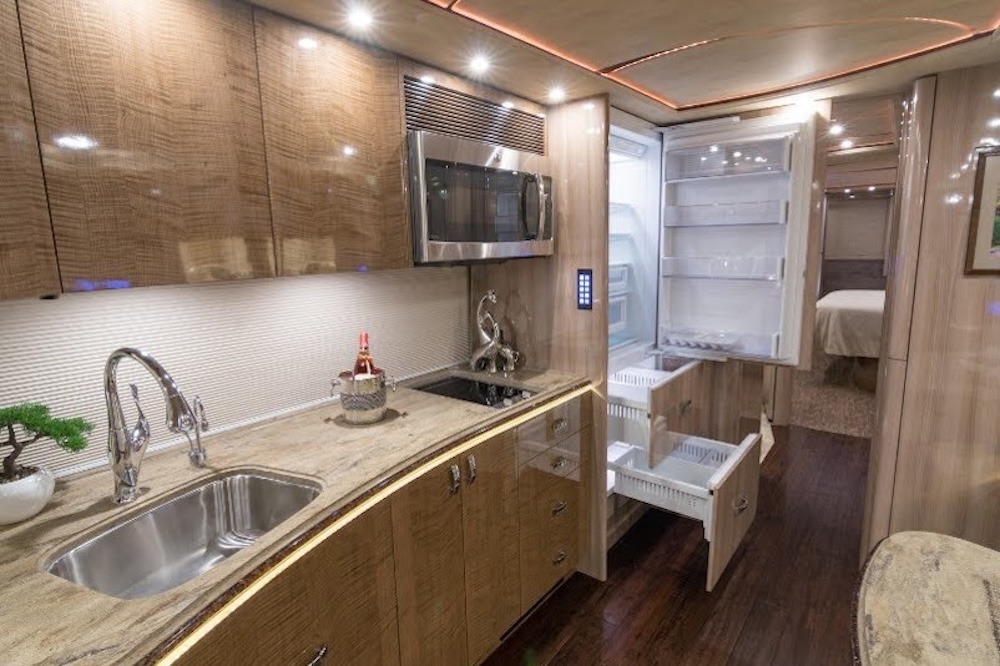 2017 Prevost Marathon X3 For Sale