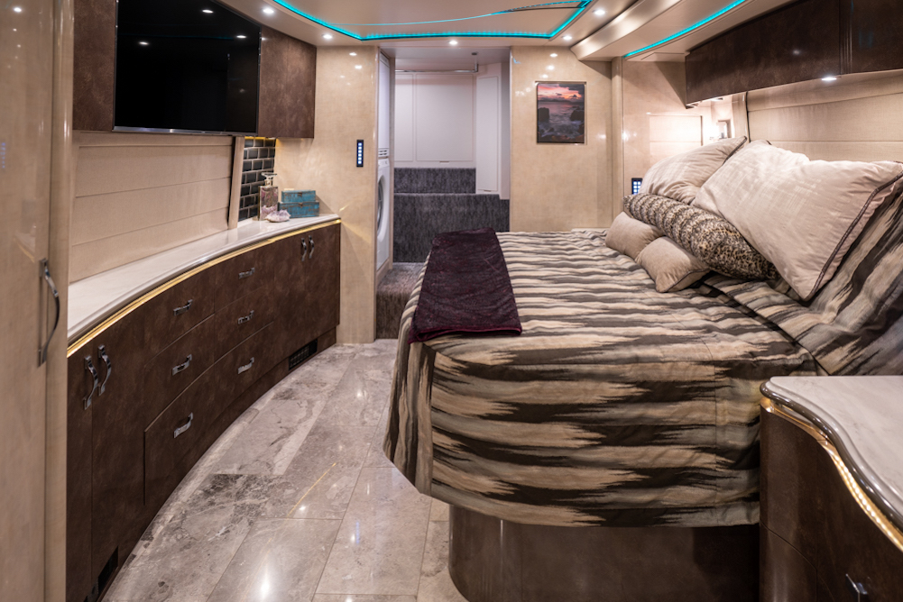 2017 Prevost Marathon X3 For Sale