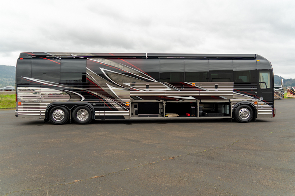 2017 Prevost Marathon X3 For Sale