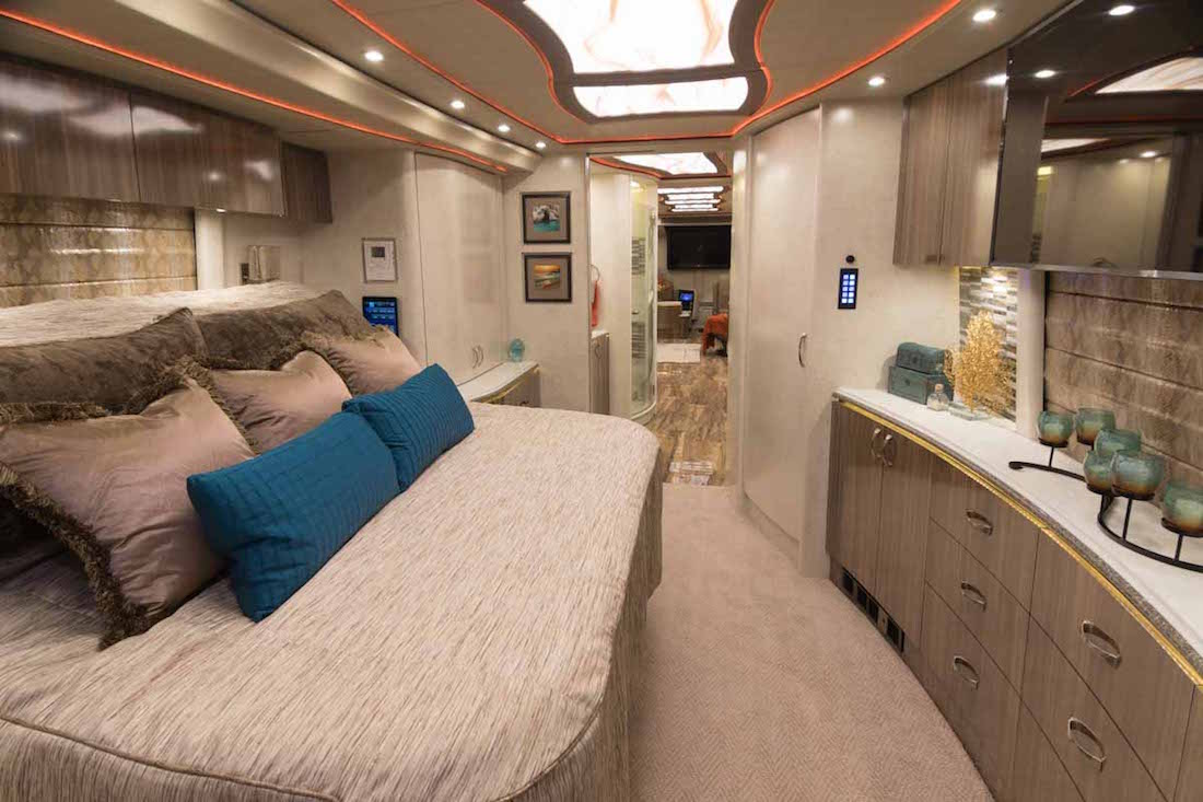 2017 Prevost Marathon X3 For Sale