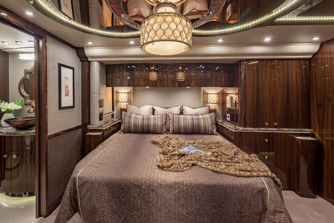 2017 Prevost Millennium H3-45 For Sale