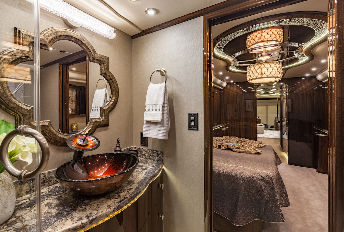 2017 Prevost Millennium H3-45 For Sale