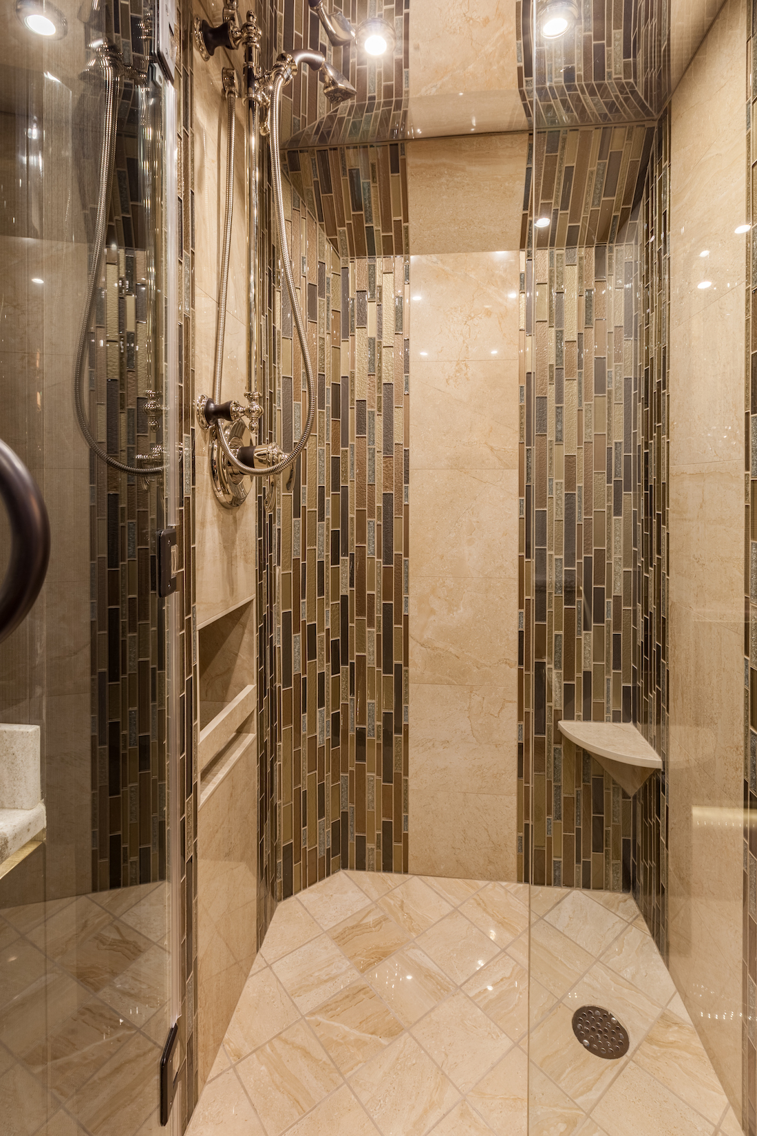 2017 Prevost Millennium H3-45 For Sale