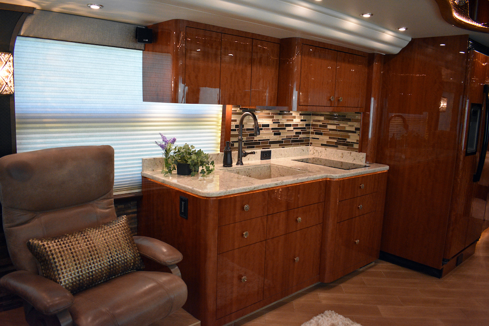 2015 Prevost Millennium H3-45 For Sale